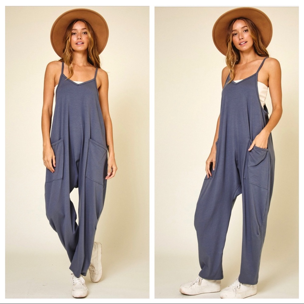 Jamie Dark Grey V neck Front Pockets Jumpsuit - Picture 4 of 4